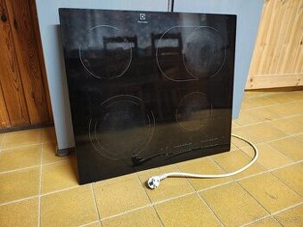 Varná deska Electrolux