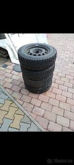 Zimní pneu s disky, z Ford Sierra 195×65×R14