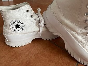 Boty Converse dámské