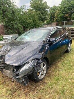Volvo V40, 1,6