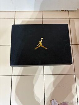 Tenisky Jordan 1 mid Se