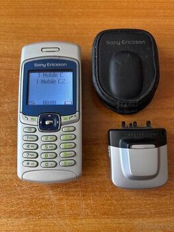 Sony Ericsson T230 + pridavny fotak