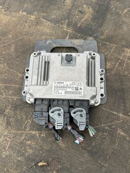 Díly Citroën C4 Picasso 1.6HDI 80kw 16V rv. 2011