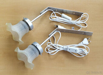 Lampičky s upevněním na zeď nebo čelo postele - 2 ks