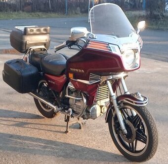 Honda GL500 Silver Wing 1983 najeto 45tkm STK do 5/2029