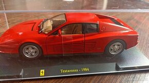 Ferrari Testarossa 1:24 model