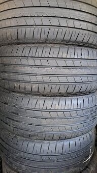 225/45R19 letní