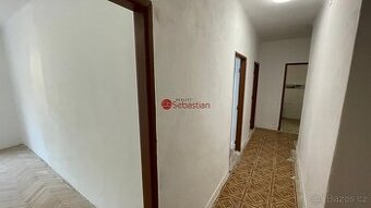 Pronájem rekonstruovaného bytu 2+1 - Most, Třída Budovatelů