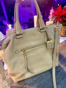Prada Shopper beige