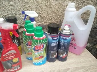 Čistící a ošetřovací prostředky a laky pro auto