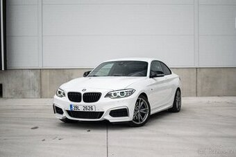 BMW M240i