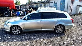 toyota avensis 2.0 D4D. r.v. 2009