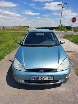 Ford Focus 1.6 74kW, 2001