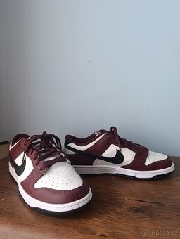Nike dunk low dark team red.   42.5