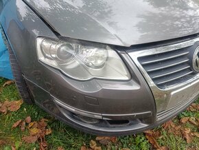 Passat B6 pravý xenon - světlo 3C0941752D