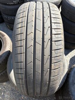 ZÁNOVNÍ PNEU 215/55R17 HANKOOK VENTUS PRIME 3