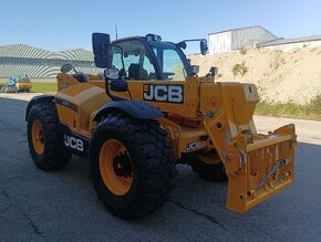 Teleskopický manipulátor JCB 560-80 AGRI XTRA
