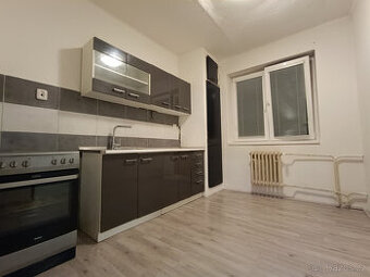Pronájem bytu 3+1, + balkon, 70 m2, obec Dražeň