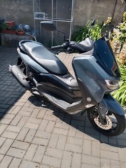 Yamaha Nmax 125.