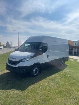 IVECO DAILY 35S14V, 2,3L, 12m3 NOVÉ SKLADEM