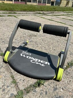Posilovací stroj Wonder Core Smart
