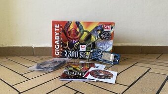 RETRO HW / ATI Radeon X300 SE / 128MB / Kompletní balení - 1