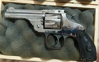 Revolver USA .32 S&W Long FOREHAND & WADSWORTH