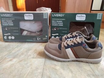 2x nové chlapecké tenisky vel. 41