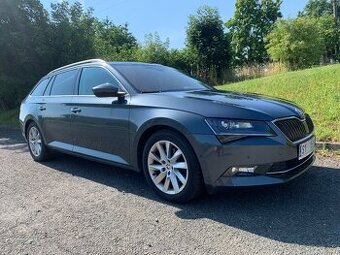 Škoda Superb 2.0tdi 110kw 2019 virtuální kokpit
