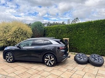 VW ID4 150 kW 82KWh , 1.majitel, 97953km, tažné zařízení