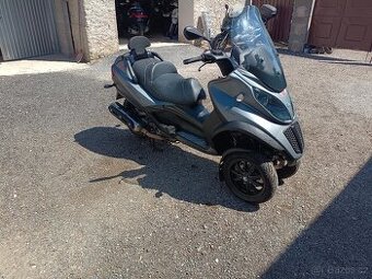 Piaggio MP3 500 LT CZ doklady v ceně šedý 2