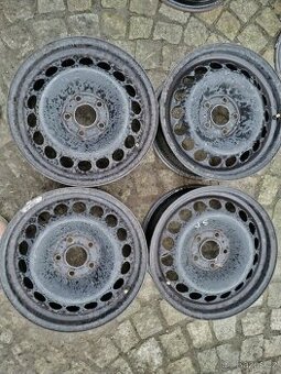 disky 5x112 R16 AUDI A4 + 205/60/16 zima