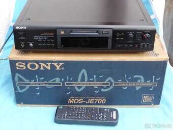 SONY MDS-JE700 miniDisc velmi zachovalý včetně DO