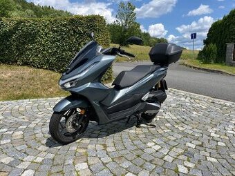 HONDA PCX 125 DX, r.v. 2025, 3.400 km