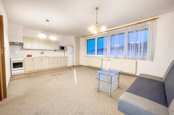 Pronájem bytu 2+kk 49 m² lodžie, sklep, Duhová, Náchod