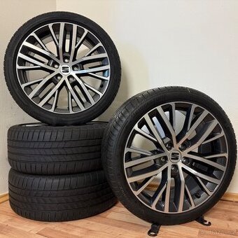 SEAT LEON IV 5x112 R18 ET46+LETNÍ 225/40R18 6,5mm