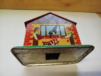 Kovova retrokasicka,domecek