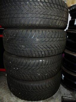 Zimní kola Nokian 205/55/16, obutá sada vhodná na Opel