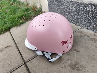 Jezdecká helma dětská