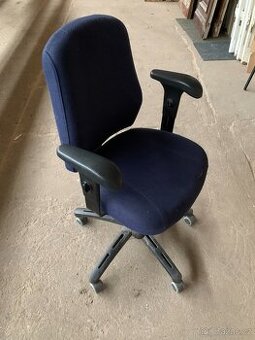 Prodám kancelářskou židli