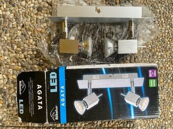 Nové úsporné bodové led světlo.