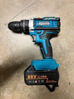 Nový AKU vrtací šroubovák