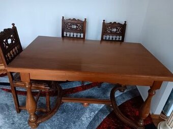 Stůl jídelní rozkládací a 4 židle - masivní