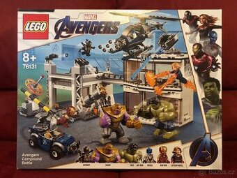 LEGO Marvel 76131 Bitva o základnu Avengerů - Bez figurek