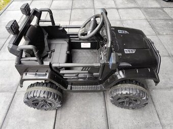 Elektrické autíčko Jeep