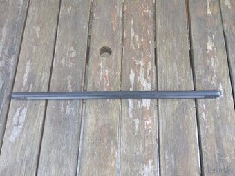 Lišta víka kufru, zavazadelníku W201 (190) lištový model