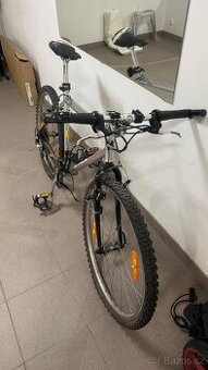 Prodám starší horské kolo Author