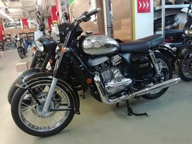 Nový motocykl Jawa 300CL