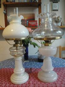 Dvě pěkné staré funkční petrolejové lampy