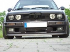 spojlery mam do BMW E30 - 1